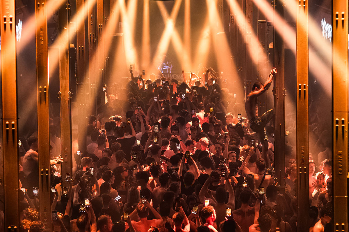 Loading... just a sec